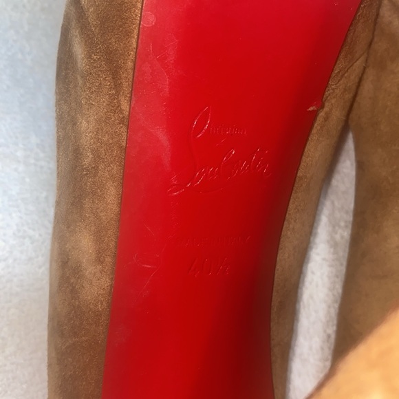 🔥❤️ Christian Louboutin Camel Suede Platform Heels - Picture 11 of 11